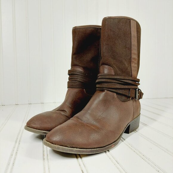 Chaps Gari Brown Leather Slip On Buckle Detail Side Zipper Mid-Shaft Boots D208 - Picture 2 of 12